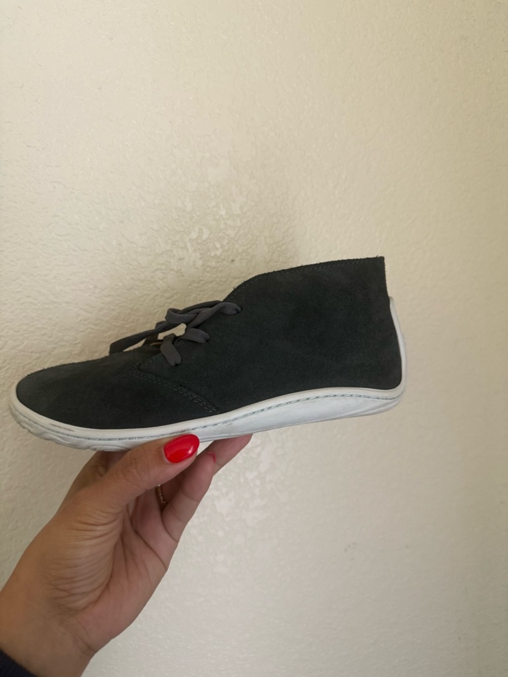 Vivo Barefoot Kids Suede Gobi Hi Tops Juniors 36EU - Picture 2 of 3